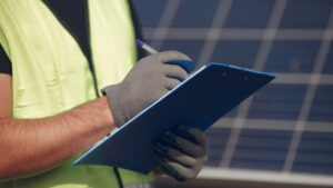 ventajas de los cargadores solares