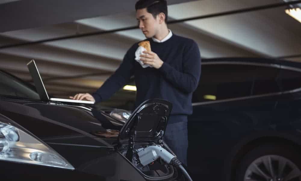cargador portátil para auto eléctrico